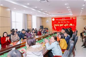 Trường Cao đẳng Dược Trung ương Hải Dương tưng bừng khai xuân Quý Mão 2023