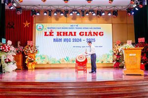 TRƯỜNG CAO ĐẲNG DƯỢC TW HẢI DƯƠNG KHAI GIẢNG NĂM HỌC MỚI 2024-2025 