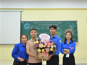 Lễ trao áo và Hiệp thương của CLB Thanh niên tình nguyện Trường Cao đẳng Dược Trung ương Hải Dương