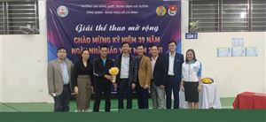 KHAI MẠC GIẢI THỂ THAO MỞ RỘNG CHÀO MỪNG KỶ NIỆM 39 NĂM NGÀY NHÀ GIÁO VIỆT NAM